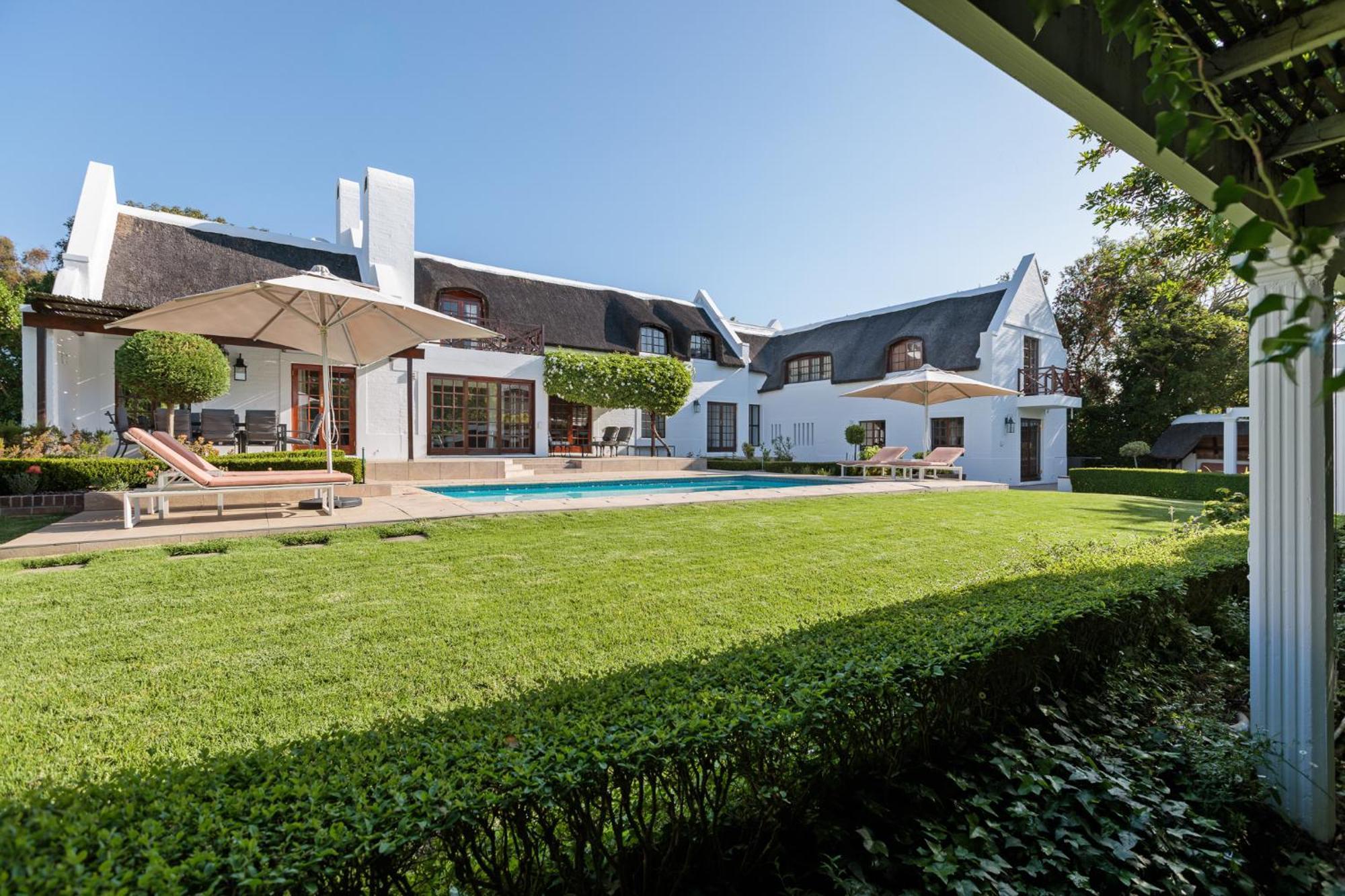 Rietdak - Reetdachhaus Mit Vier Schlafzimmern Holiday home