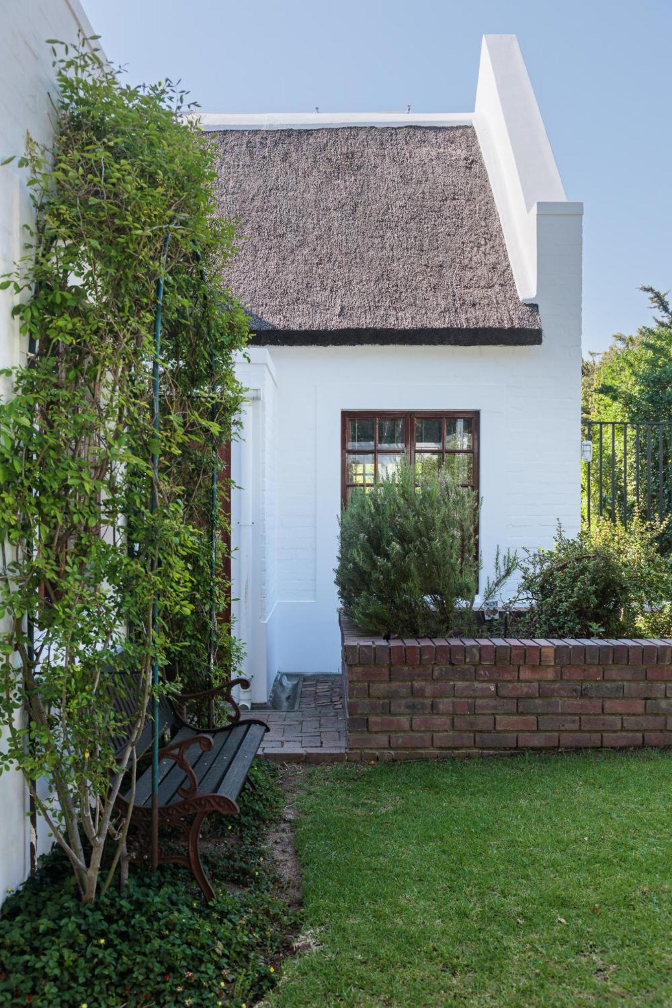 Rietdak - Reetdachhaus Mit Vier Schlafzimmern Holiday home Cape Town