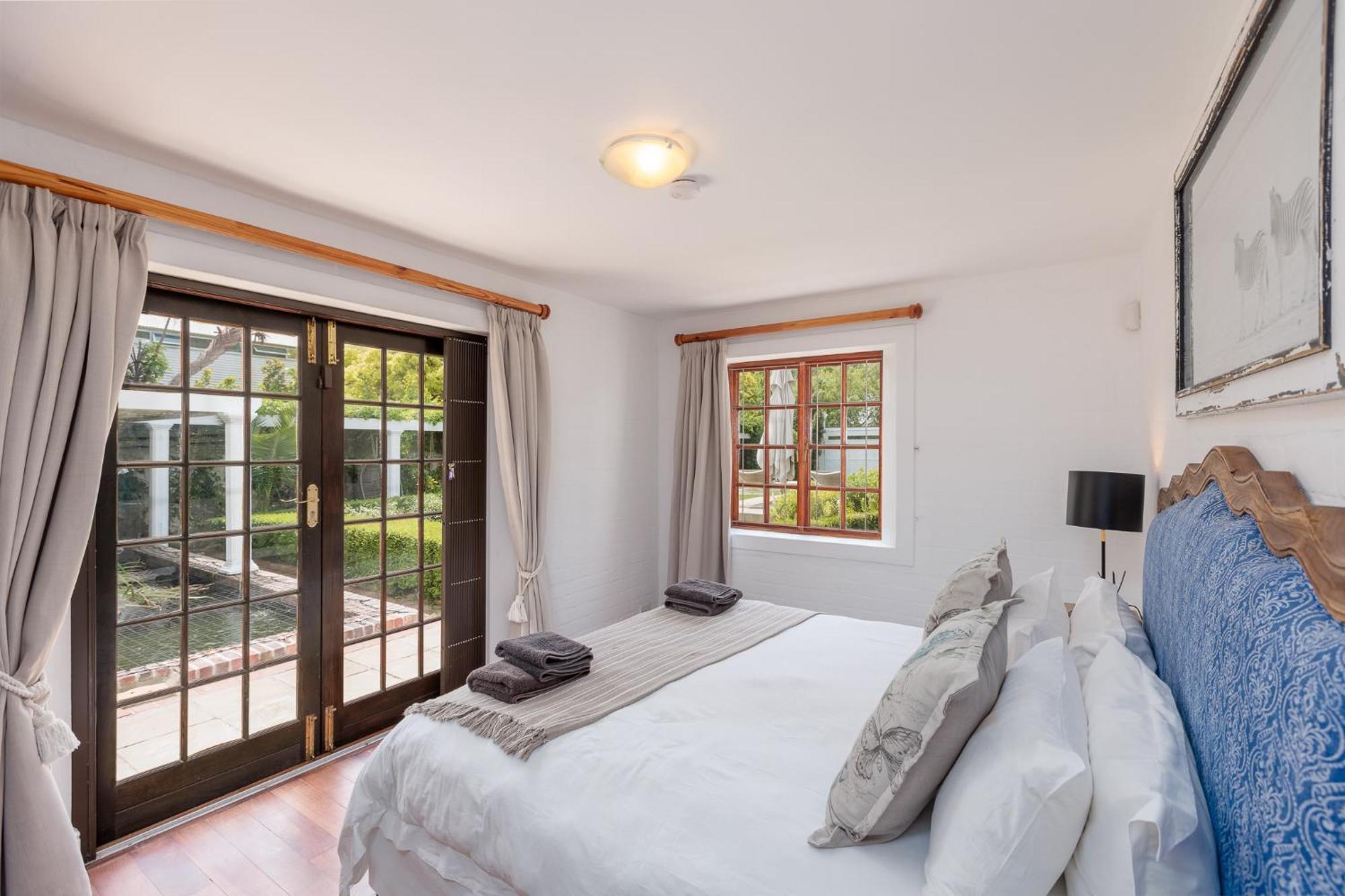 Rietdak - Reetdachhaus Mit Vier Schlafzimmern * Cape Town